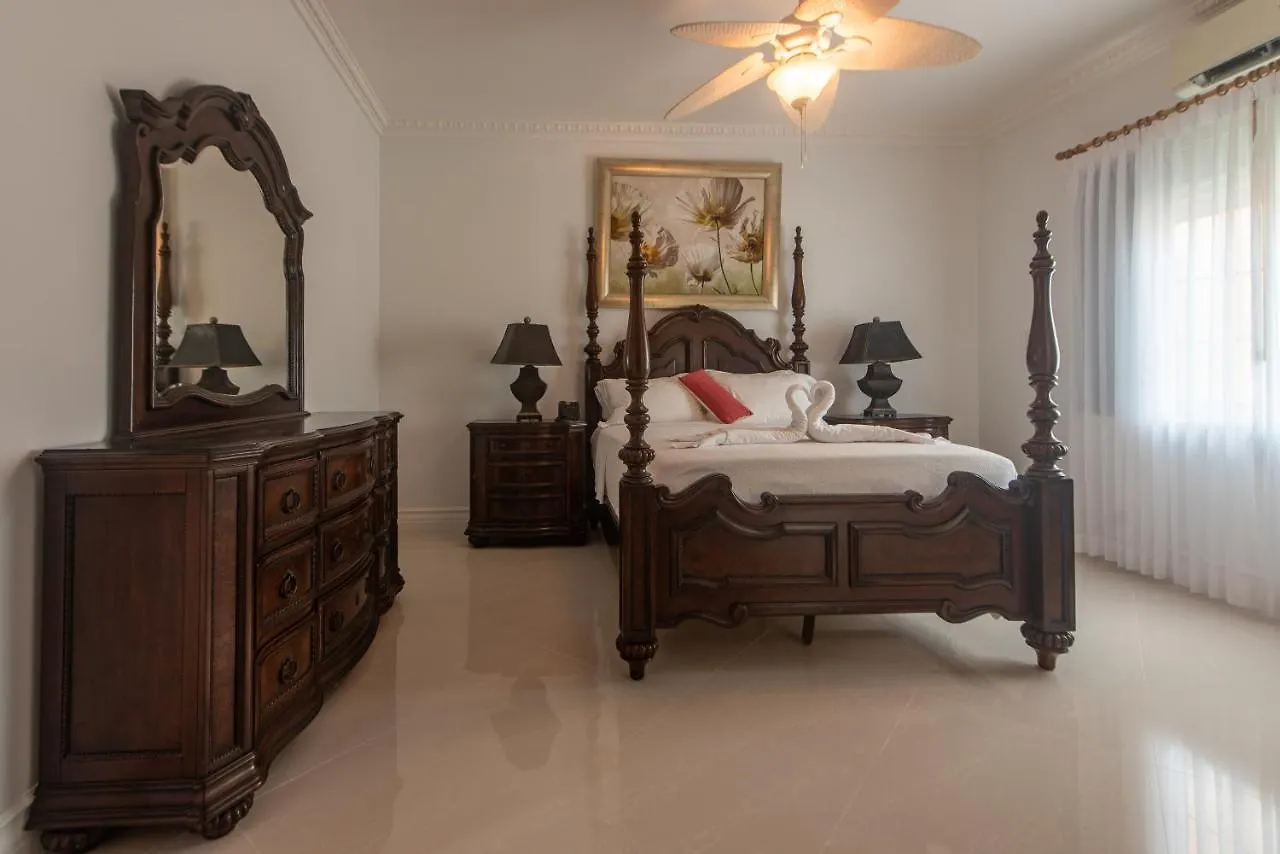 Villa Tianna Montego Bay Jamaica