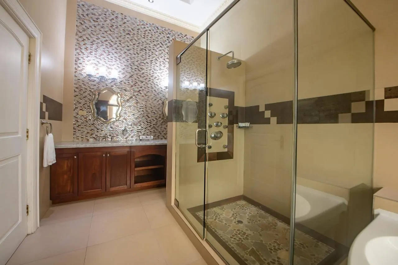 Villa Tianna Montego Bay